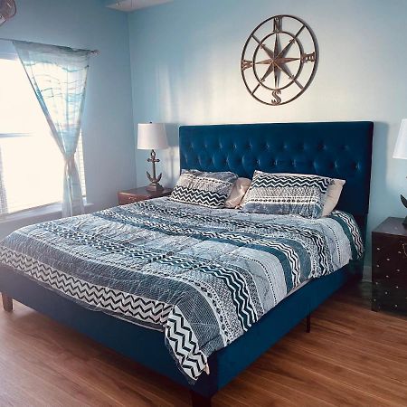 Gulf Coast Gold Private Condo - 2Bed, 2Bath, Sleep 6, Across Street From Beach, Balcony Views Of Sunsets, Beach & Gulf, Pool, Gym Сант Пит Бич Экстерьер фото